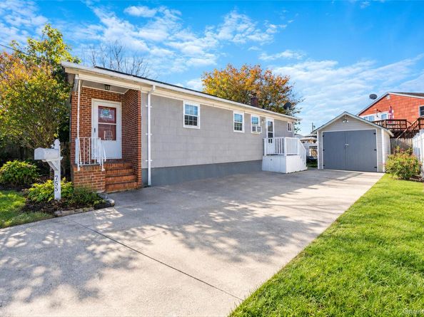 755 Hancock Place, Lindenhurst NY 11757