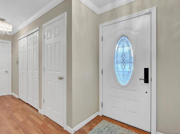 46 Forge Lane, Coram NY 11727