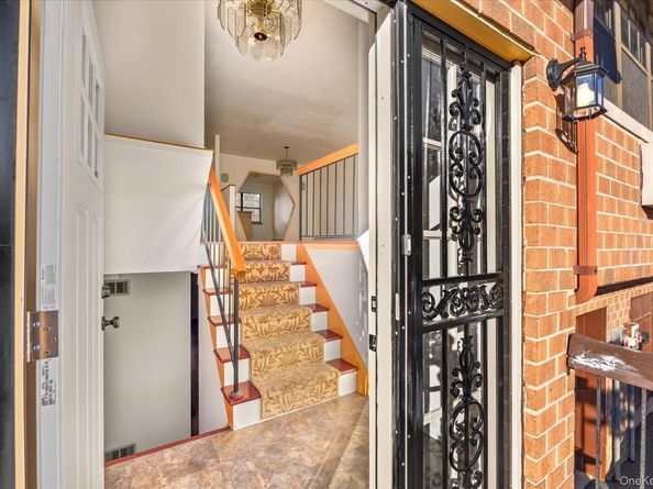 12021 Ketch Court 37, College Point NY 11356