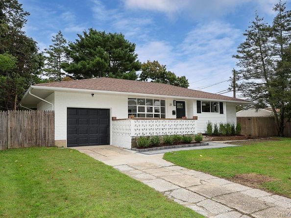 21 Dewey Road, Commack NY 11725