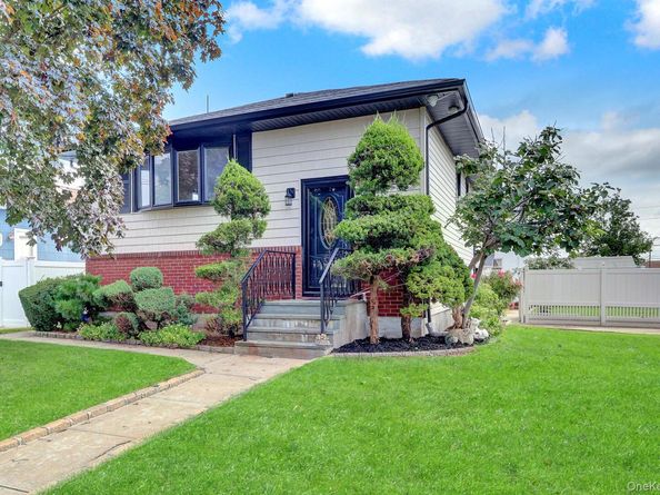 3273 5th Street, Oceanside NY 11572