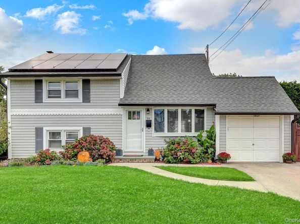 96 Washington Avenue, Islip Terrace NY 11752