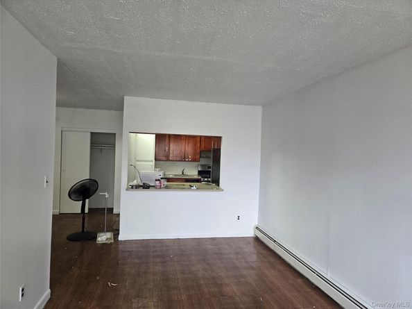 36-41 Union Street 4G, Flushing NY 11354
