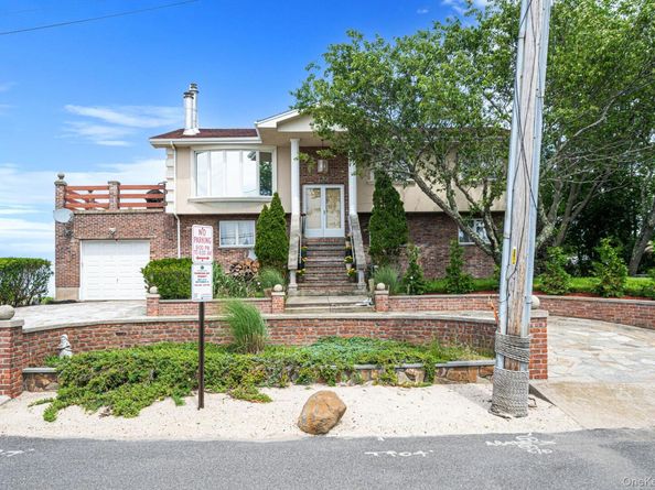 296 Longneck Boulevard, Flanders NY 11901