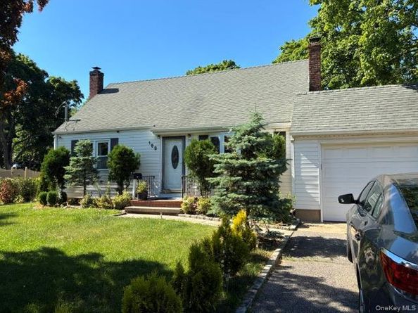 169 W 21st Street, Huntington Station NY 11746