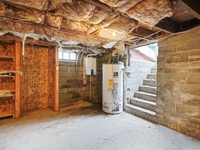 14 Tuttle Avenue, Eastport NY 11941