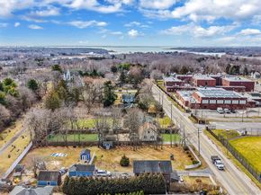 14 Tuttle Avenue, Eastport NY 11941