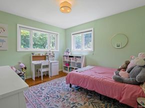 28 Summit Place, Pleasantville NY 10570