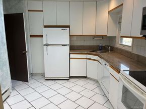 1474 Stephen Marc Lane, East Meadow NY 11554