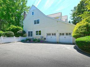4 Hampton Court, Huntington NY 11743