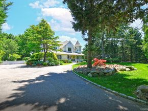 4 Hampton Court, Huntington NY 11743