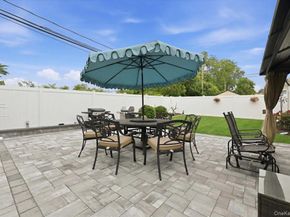 16 Penny Lane, Levittown NY 11756