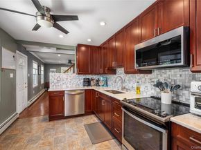 41 Andrew Lane, Levittown NY 11756