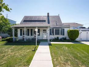 41 Andrew Lane, Levittown NY 11756