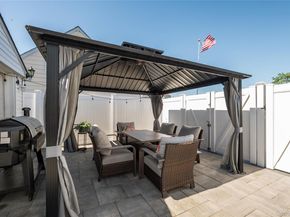 41 Andrew Lane, Levittown NY 11756