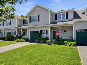 132 Willow Wood Drive, Oakdale NY 11769