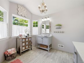 132 Willow Wood Drive, Oakdale NY 11769