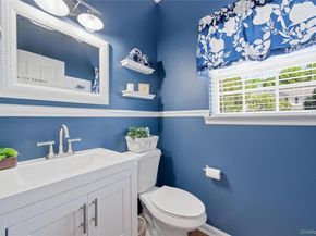 132 Willow Wood Drive, Oakdale NY 11769