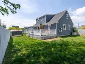 145 W Lido Prom, Lindenhurst NY 11757