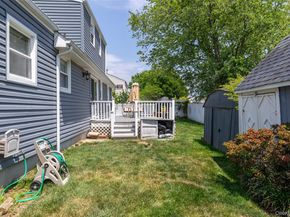 145 W Lido Prom, Lindenhurst NY 11757
