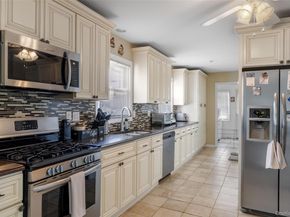 145 W Lido Prom, Lindenhurst NY 11757
