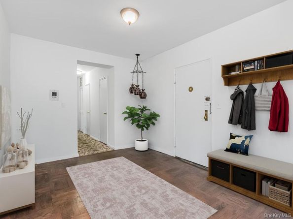 2711 Henry Hudson Parkway 6D, Bronx NY 10463