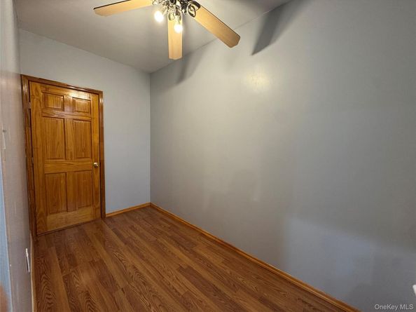 43-30 44th Street 3F, Sunnyside NY 11104