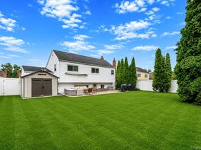 92 W 19th Street, Deer Park NY 11729