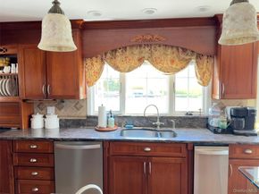 30 Namkee Lane, Blue Point NY 11715