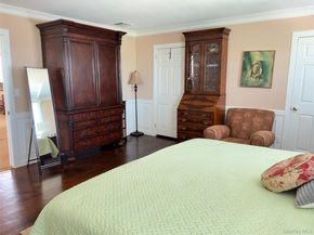 30 Namkee Lane, Blue Point NY 11715