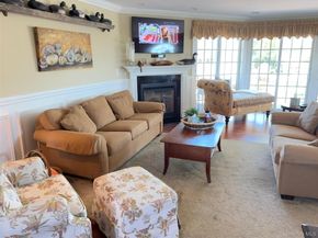 30 Namkee Lane, Blue Point NY 11715