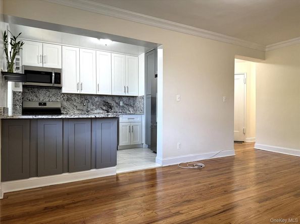 141-35 79th Avenue 3M, Flushing NY 11367