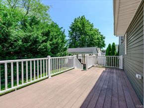 2419 Rockville Centre Parkway, Oceanside NY 11572