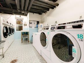 66-10 Thornton Place 2E, Rego Park NY 11374