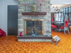 52-04 Redfield Street, Douglaston NY 11362