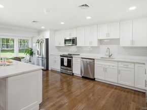 174 Warner Road, Huntington NY 11743