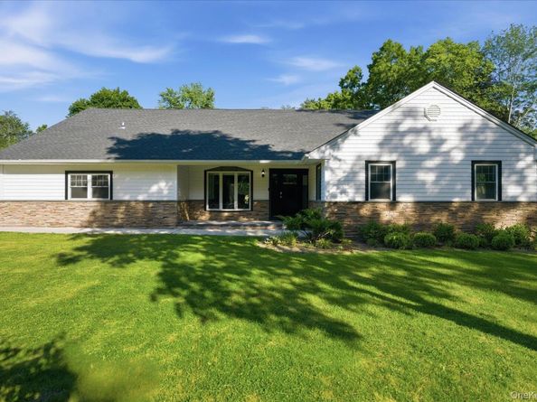 174 Warner Road, Huntington NY 11743