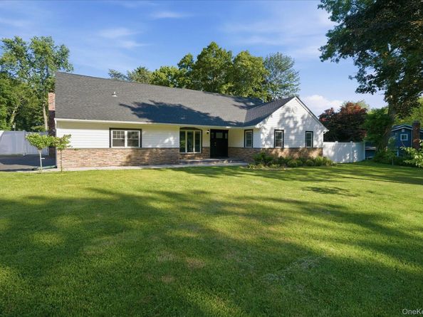 174 Warner Road, Huntington NY 11743
