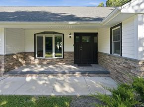 174 Warner Road, Huntington NY 11743