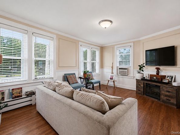 29 Saint Joseph Street, New Rochelle NY 10805