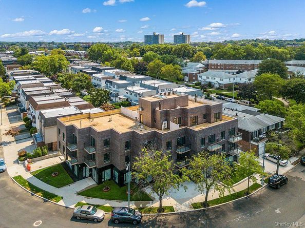 21410 15th Avenue 2F, Bayside NY 11360