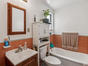 3017 Irving Street, San Francisco CA 94122