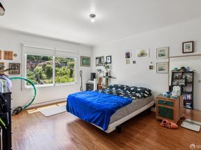 3017 Irving Street, San Francisco CA 94122