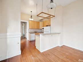 83 Noe Street, San Francisco CA 94114