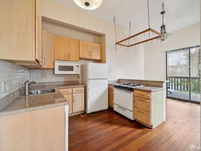 83 Noe Street, San Francisco CA 94114