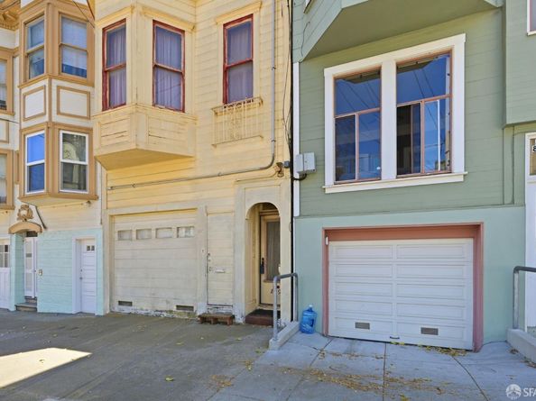 847 Greenwich Street, San Francisco CA 94133