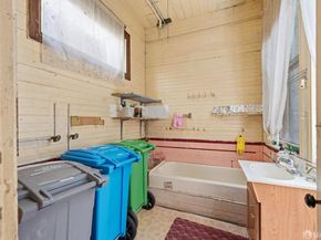 847 Greenwich Street, San Francisco CA 94133