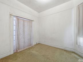 847 Greenwich Street, San Francisco CA 94133