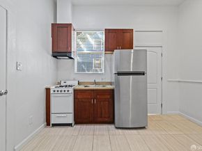 26 Church Street, San Francisco CA 94114