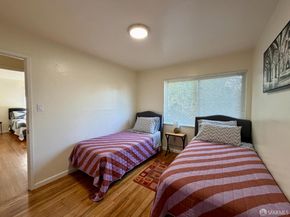 3206 Park Boulevard, Oakland CA 94610